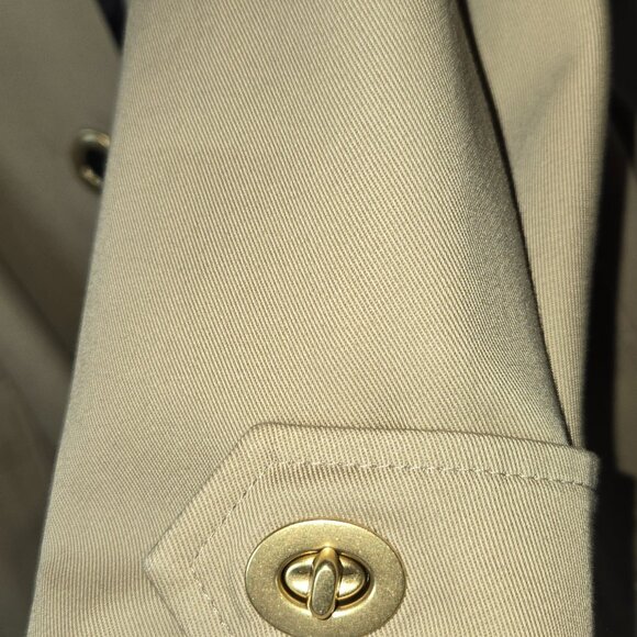 Coach Turnlock Trench Coat – XS (Oversized Fit, Fits Up to Size Large) - Picture 7 of 10